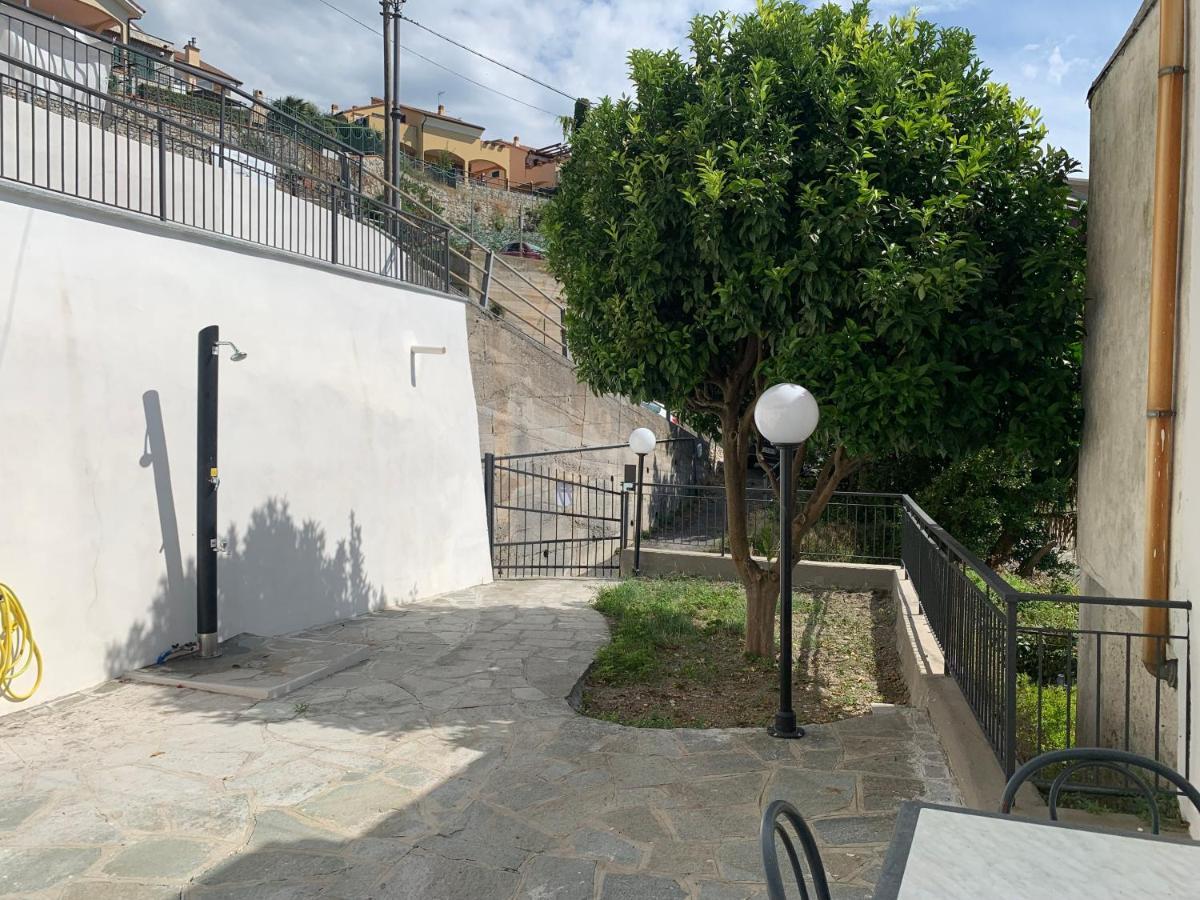 Willa Casa Indipendente Vista Mare Con Giardino Magliolo Zewnętrze zdjęcie
