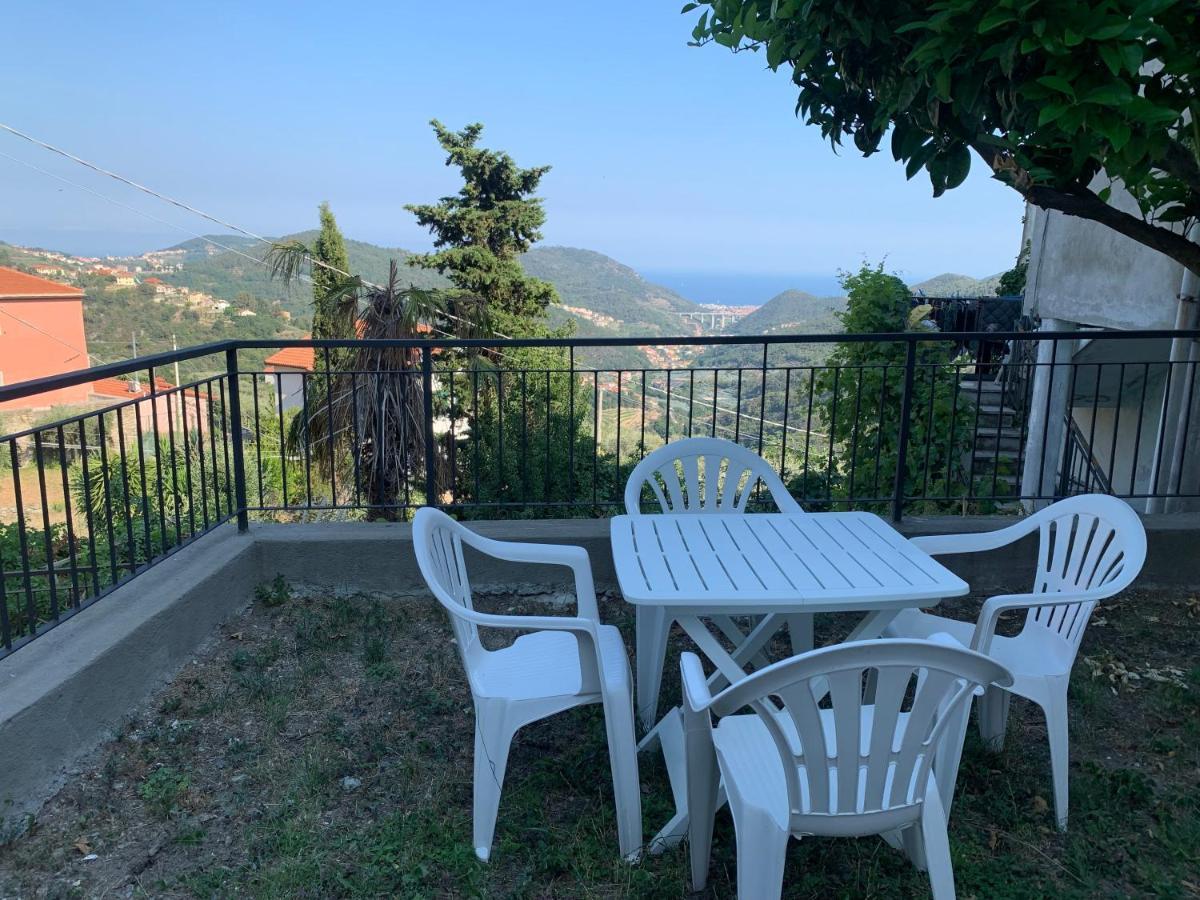 Willa Casa Indipendente Vista Mare Con Giardino Magliolo Zewnętrze zdjęcie